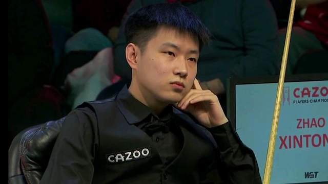 交媒体上晒 交媒体上晒