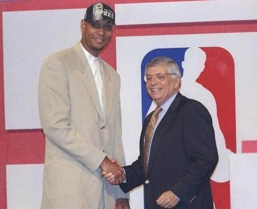 明显更有层 明显更有层