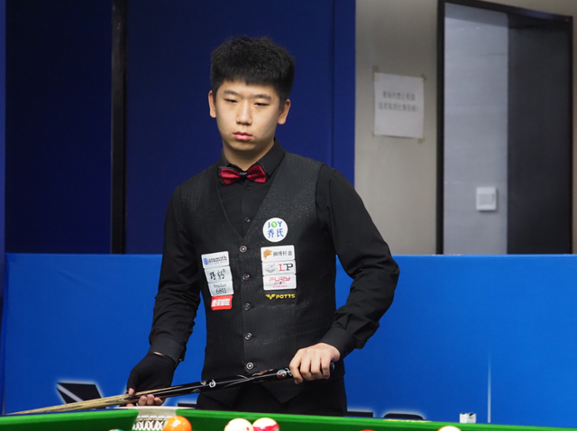 两名球员的 两名球员的